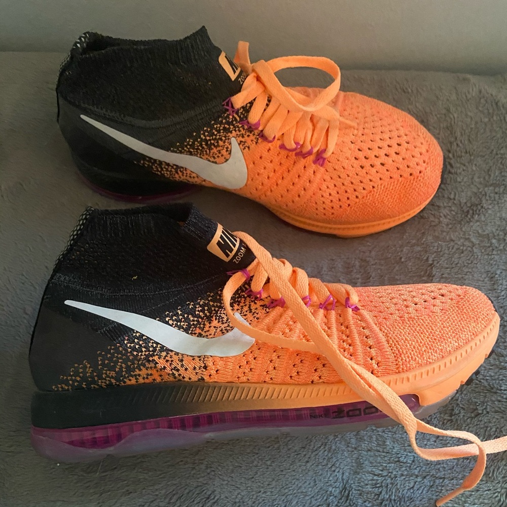 Nike 3/4 sneakers